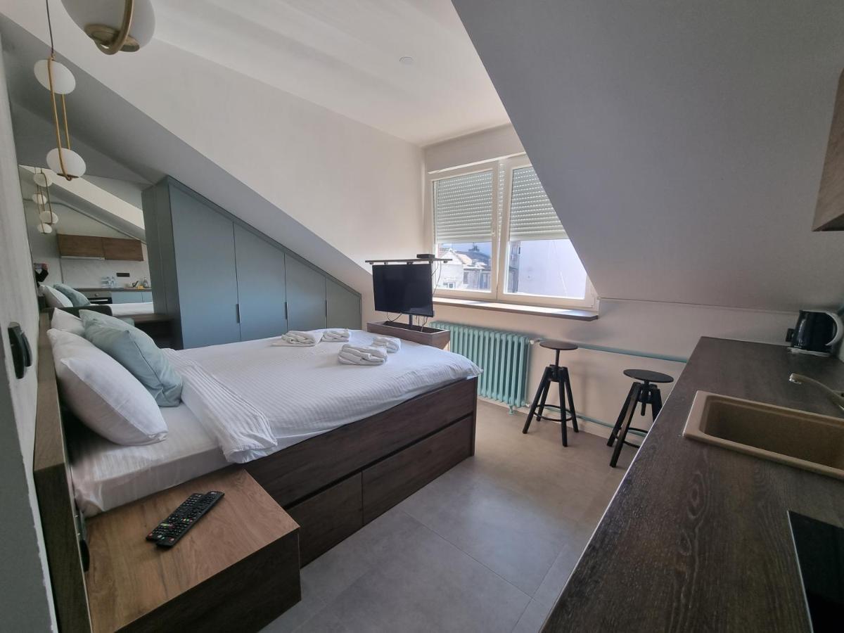 Parliament View Apartments Belgrado Esterno foto